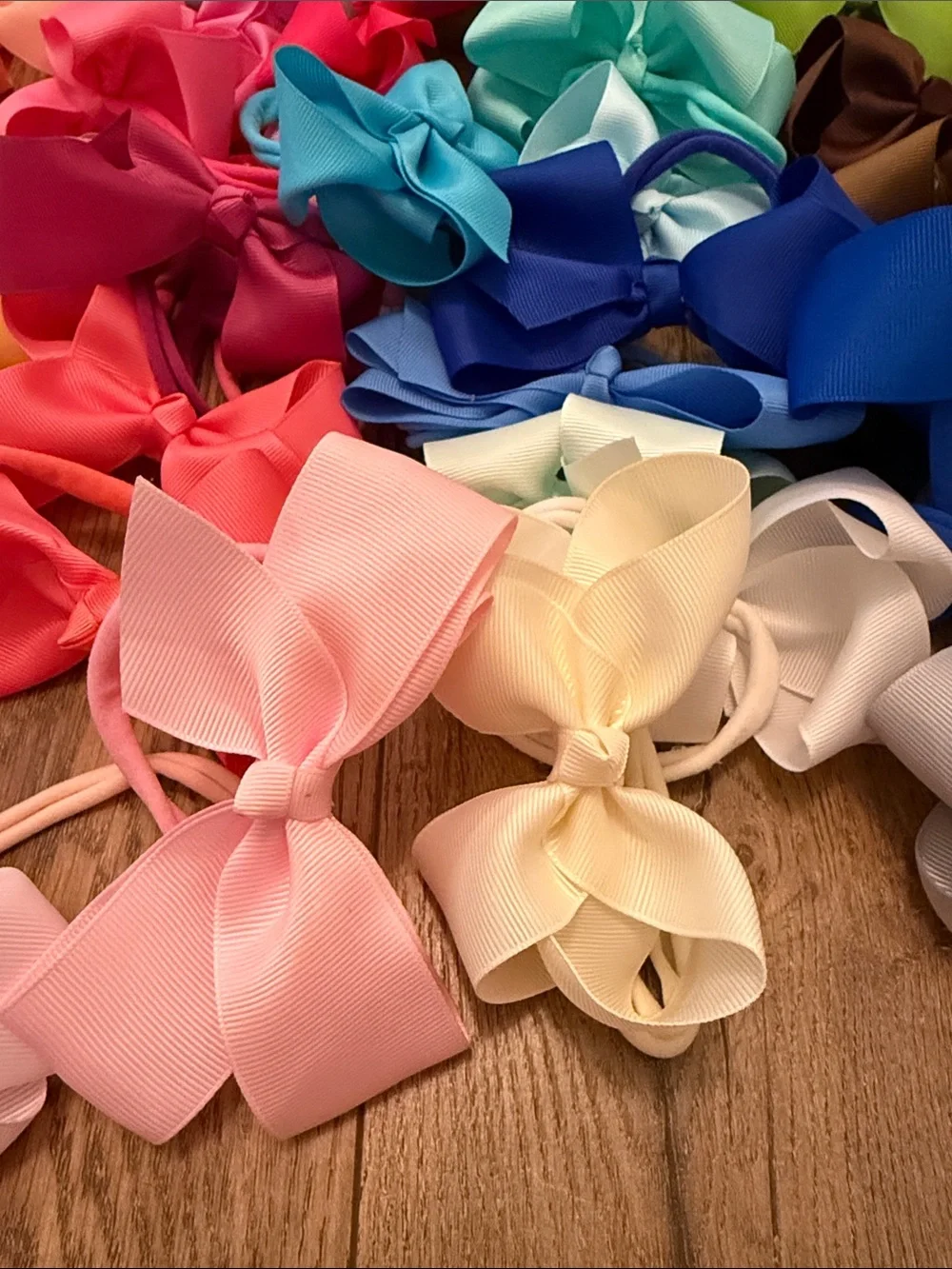 Grosgrain bows